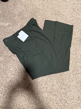Beyond Yoga Olive Green Wide-Leg Pull-On Pants